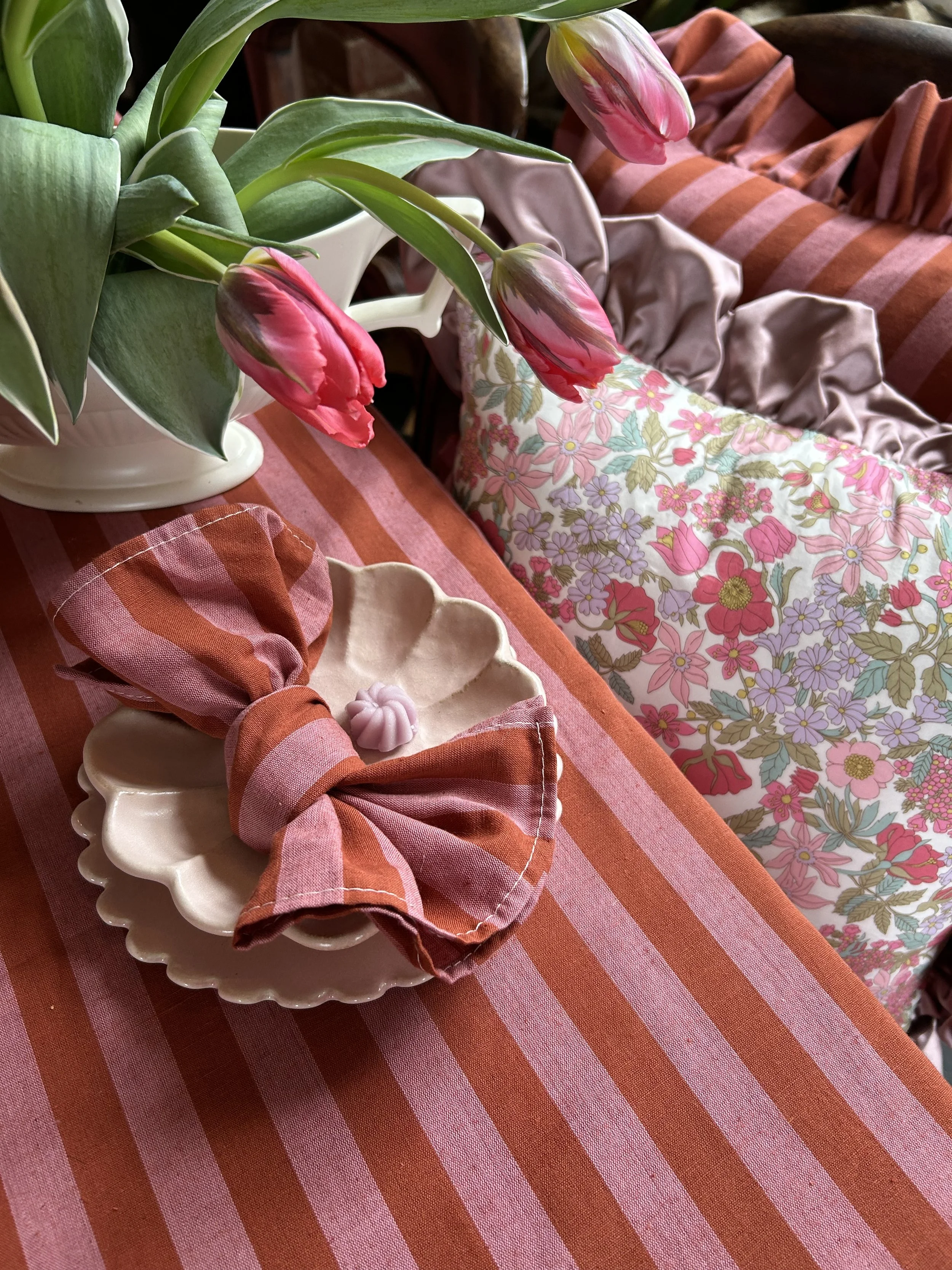 napkinbow.jpeg (Copy)