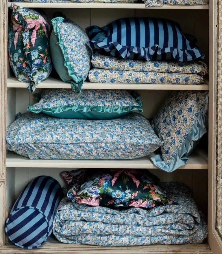 open+cupboard.jpg (Copy)