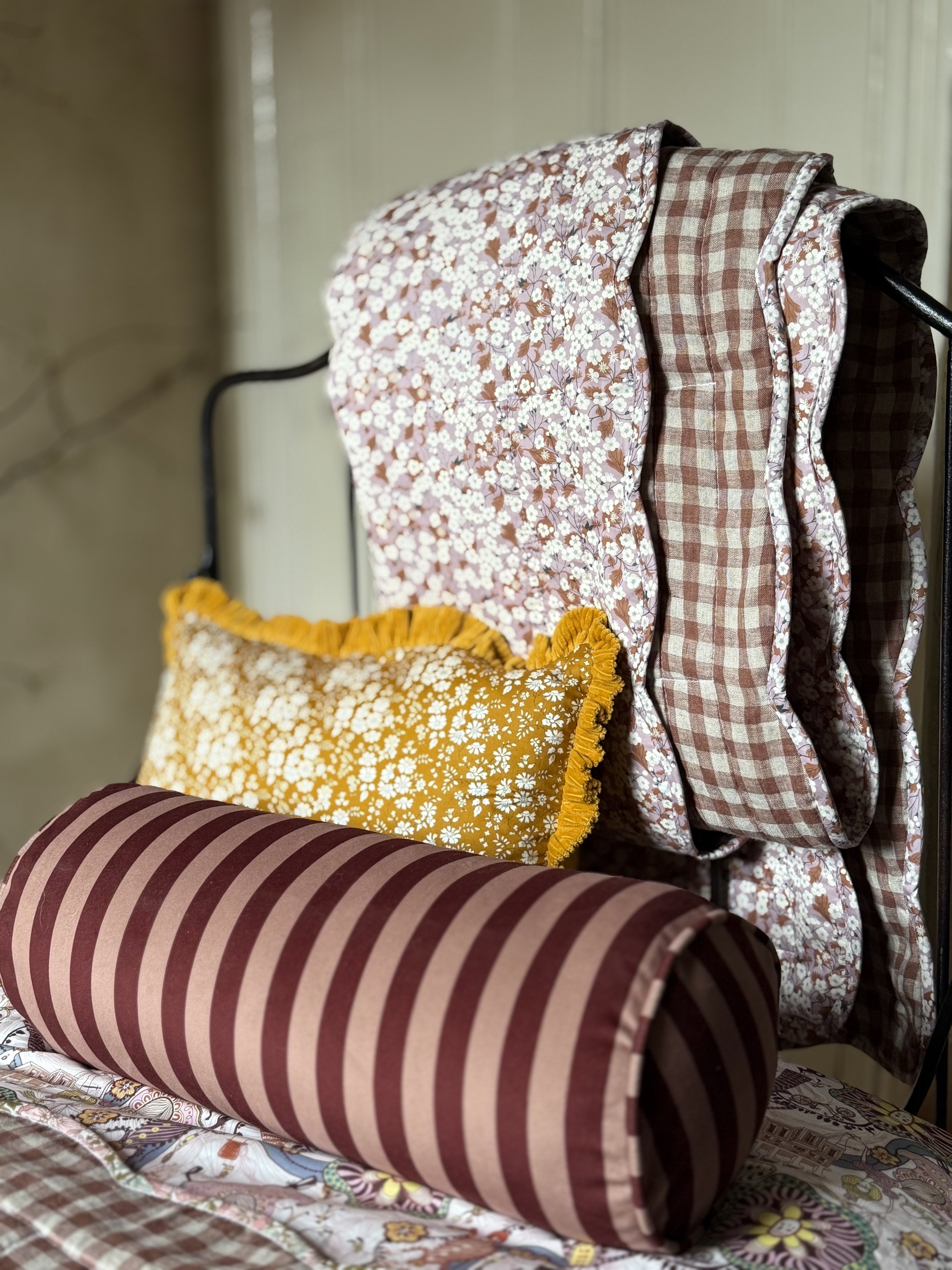 capelmitsiquiltbolster.jpeg (Copy)