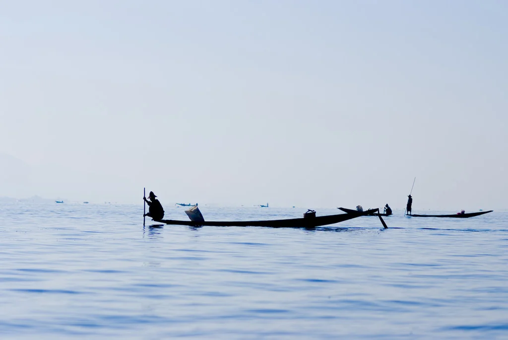 (204) 3 fishermen in inle lake, myanmar (burma).jpg