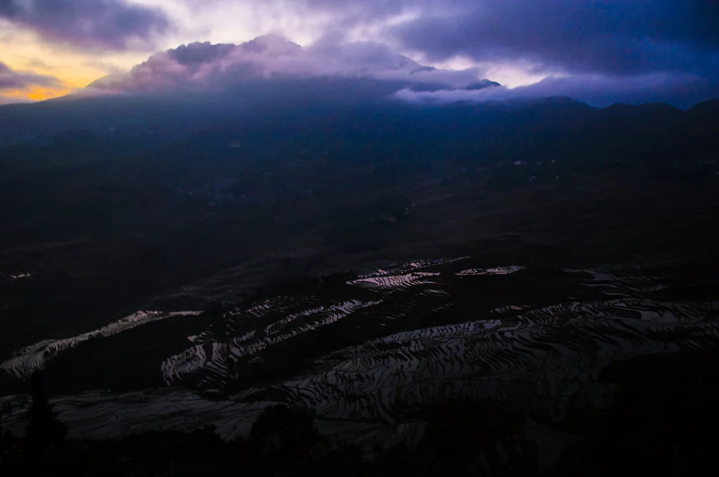 (ts605) rice terraces at Yuanyang by sunrise, Yunnan, China.jpg