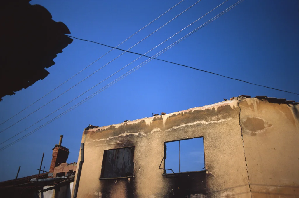 (ts165) a burned house in prizren kosovo.jpg