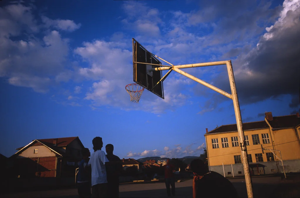 (ts167) basketball game in mitrovica kosovo.jpg