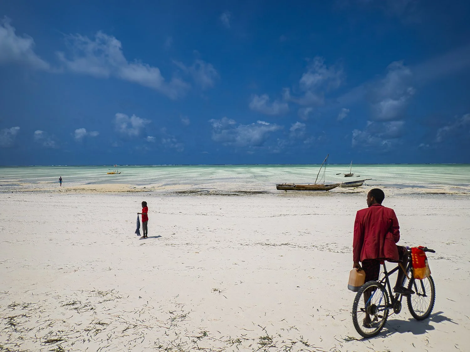 bike on the beach paje zanzibar.jpg