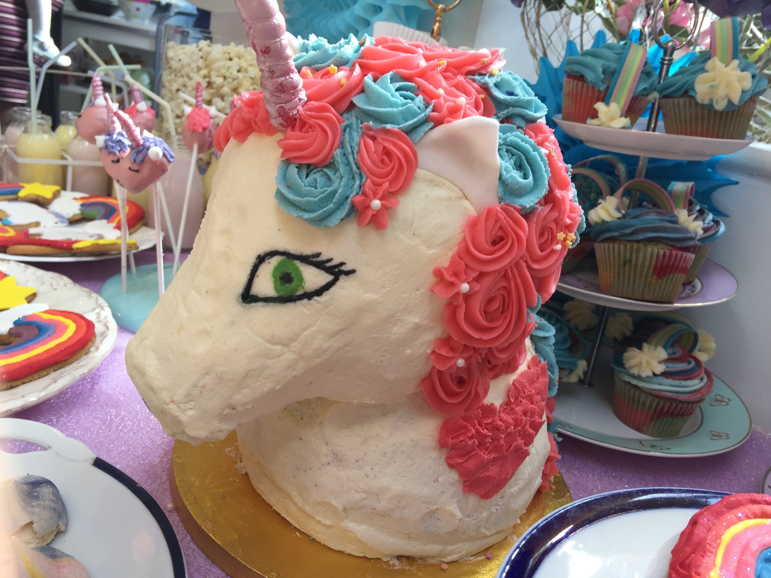 Unicorn cake 2.jpg