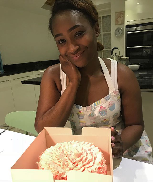 The very clever @nabs4real with her beautiful pink ruffle cake. She created this in a private half day lesson with me. If you would like to learn with me email: info@cookiegirl.co.uk and we&rsquo;ll get you booked in! #cakes #cakedecorating #cakemaki