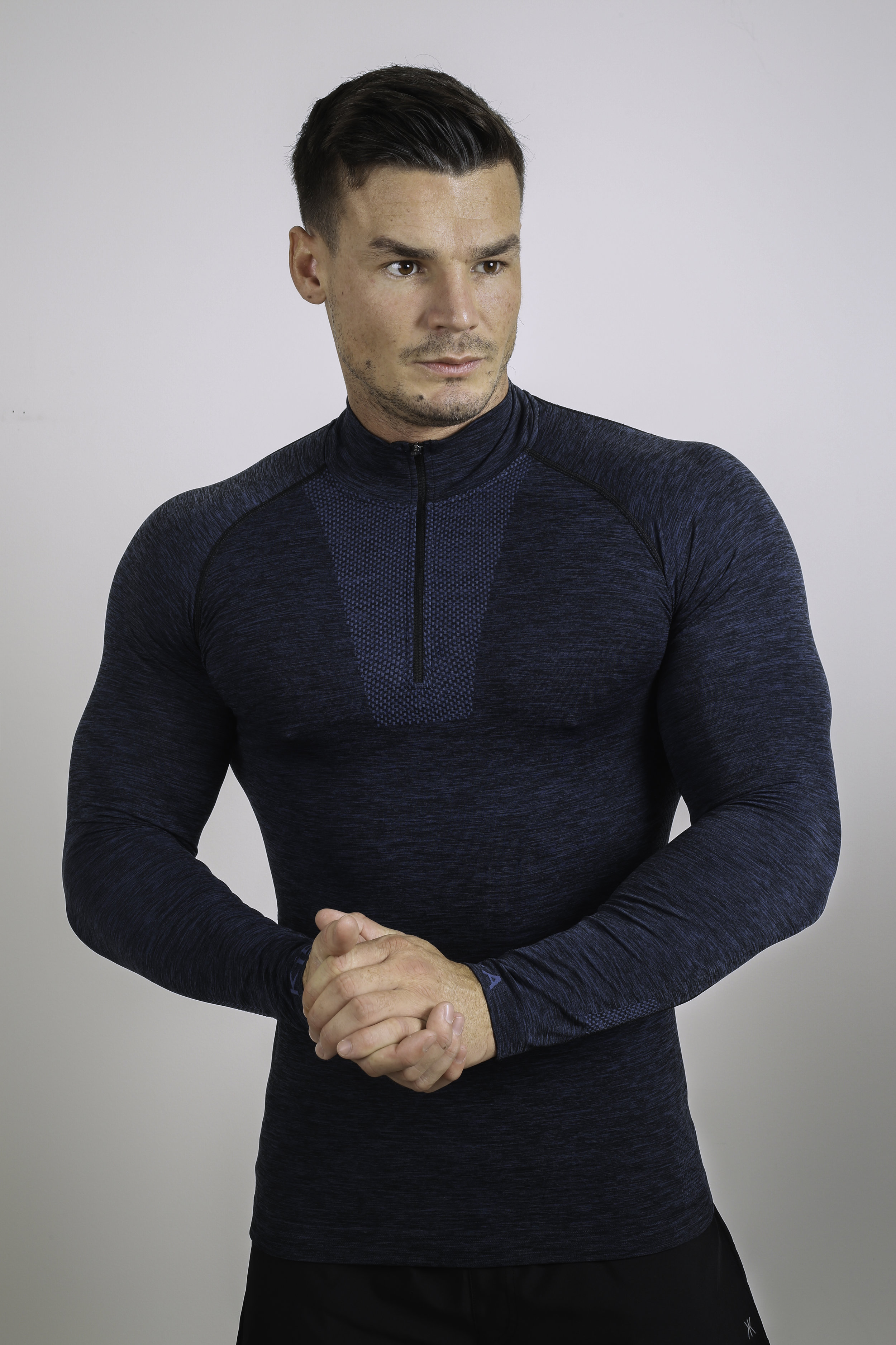 LEVION ZIP BLUE 1.jpg