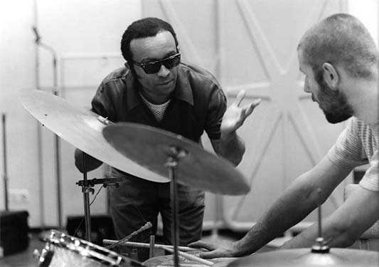 Met pianist Cecil Taylor, 28 juni 1967 in Hilversum. Foto Pieter Boersma