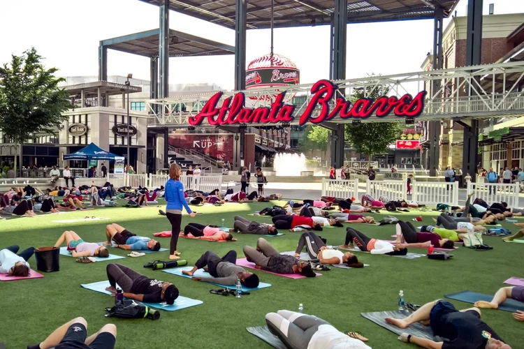 Kaiser Permanente wellness event produced by StriKing