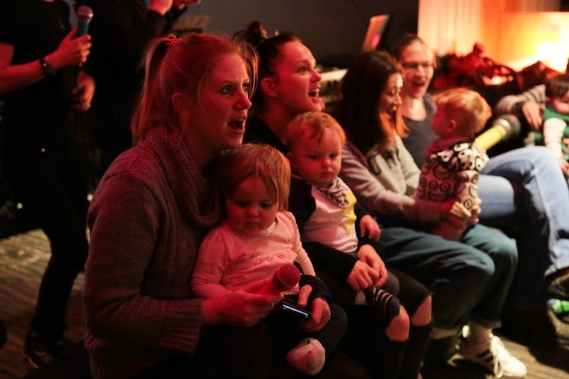 mums and babies singing .jpg