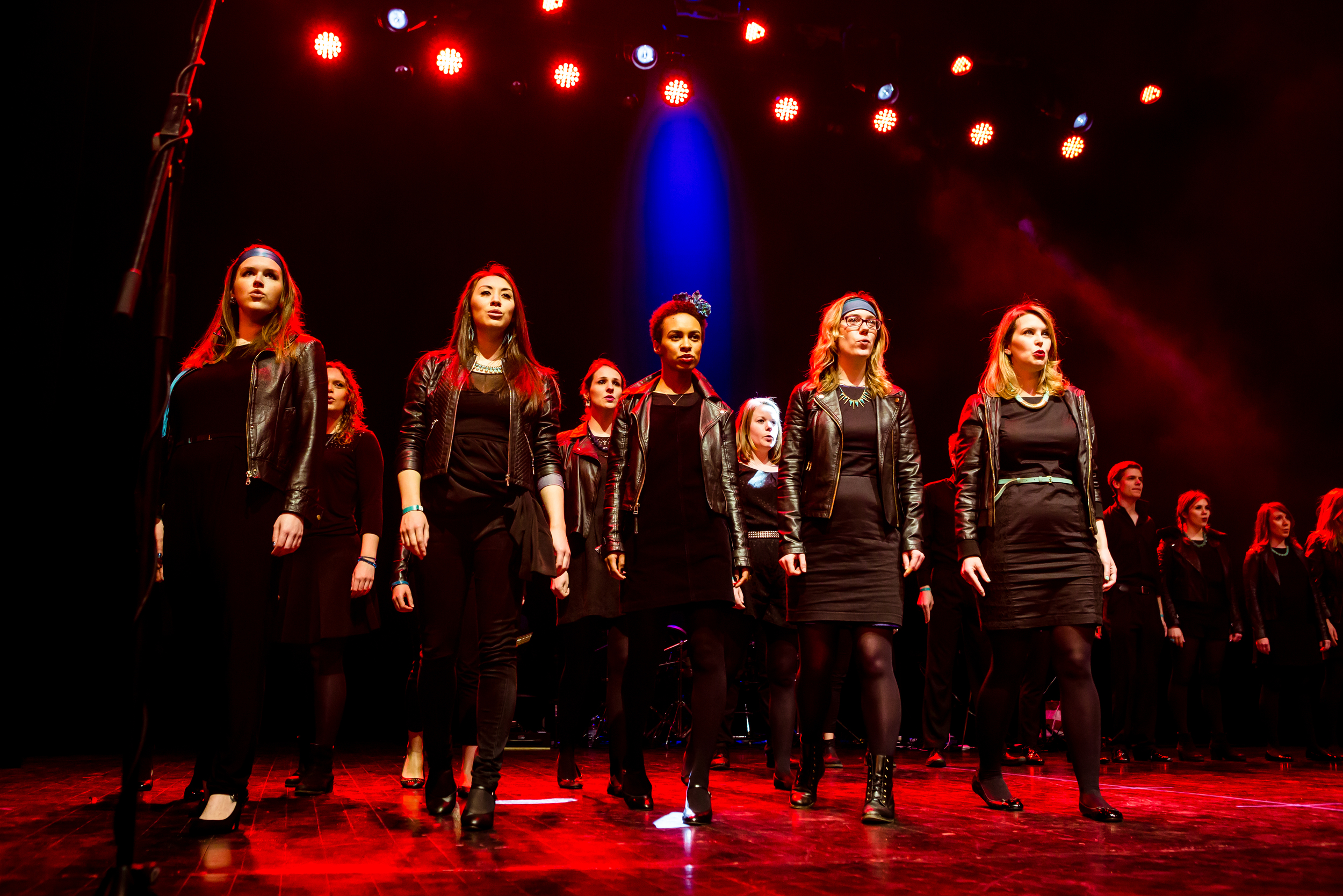 Forte's altos rocking a Bon Jovi number, with joey second from right. Photo © Richard davenport
