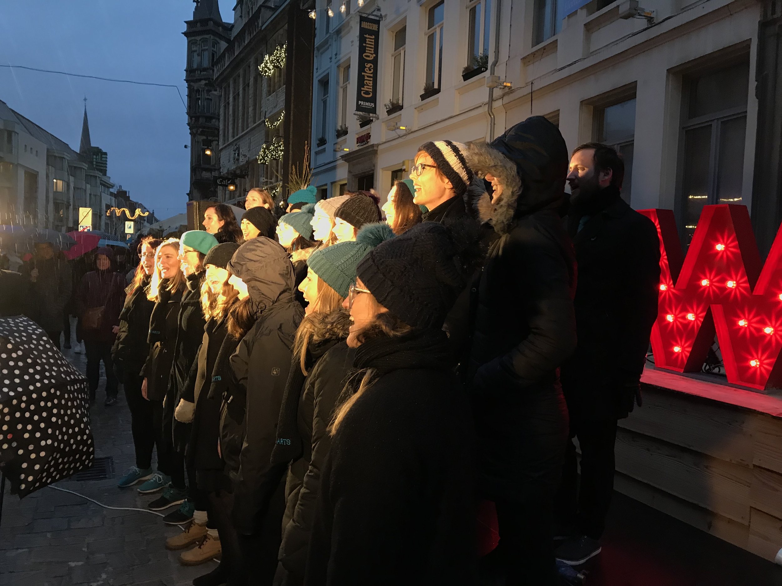 Fun and brilliant performances by the Starling Arts choirs outdoors in Ghent 