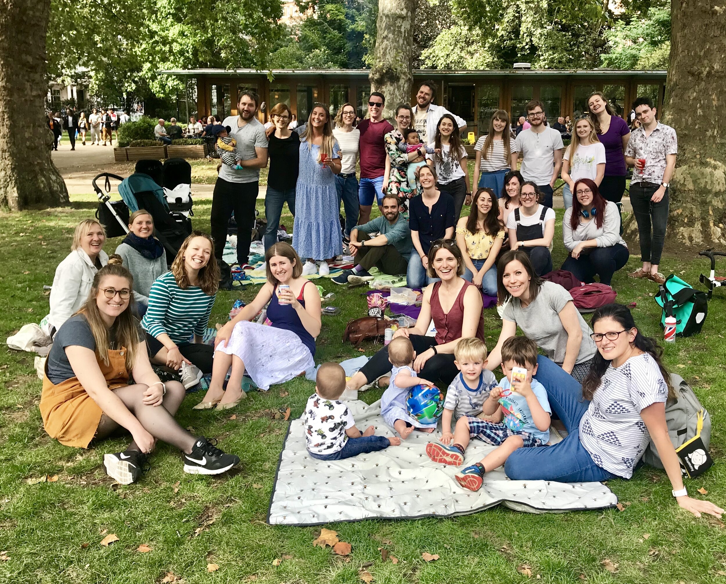 Annual Starling Arts picnic for community choir members, London