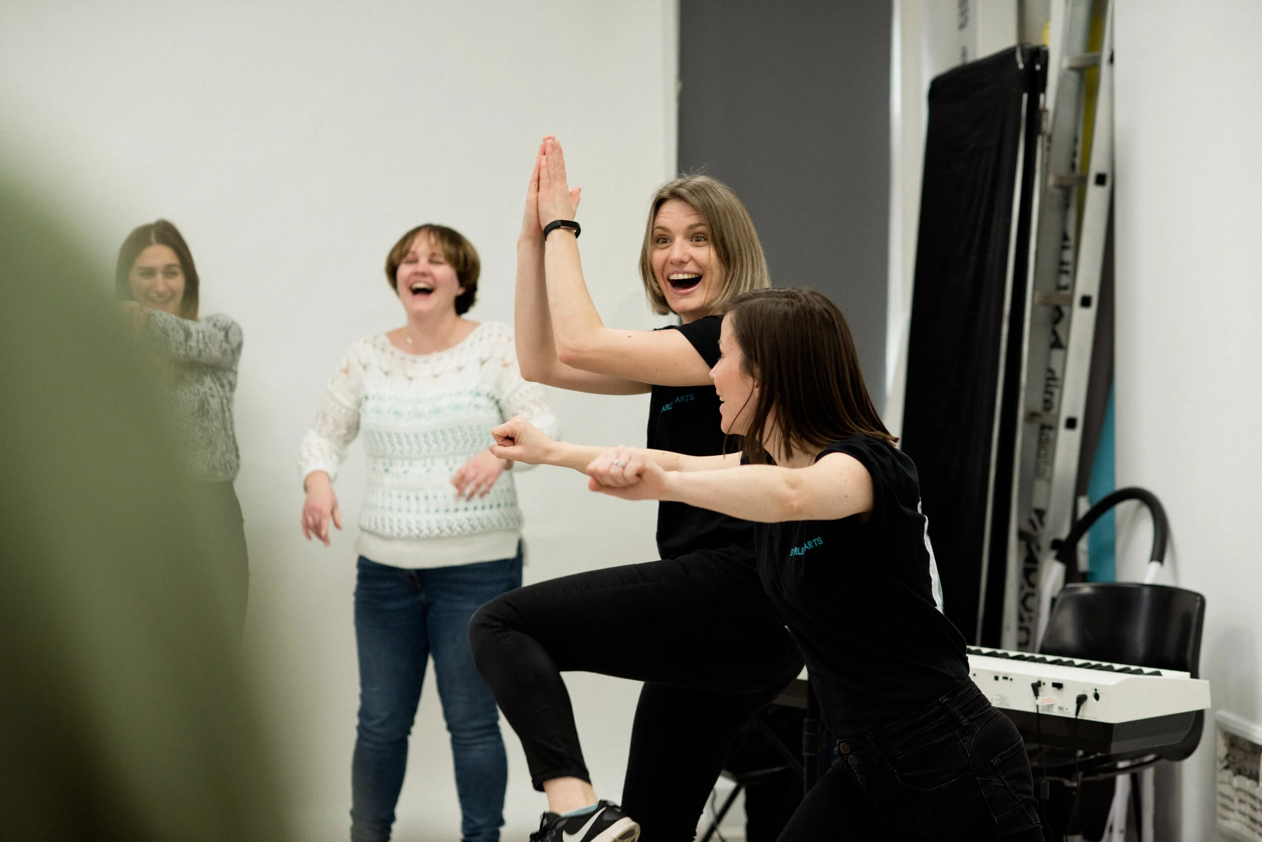 Starling-Arts-Flock-rehearsal-52.jpg