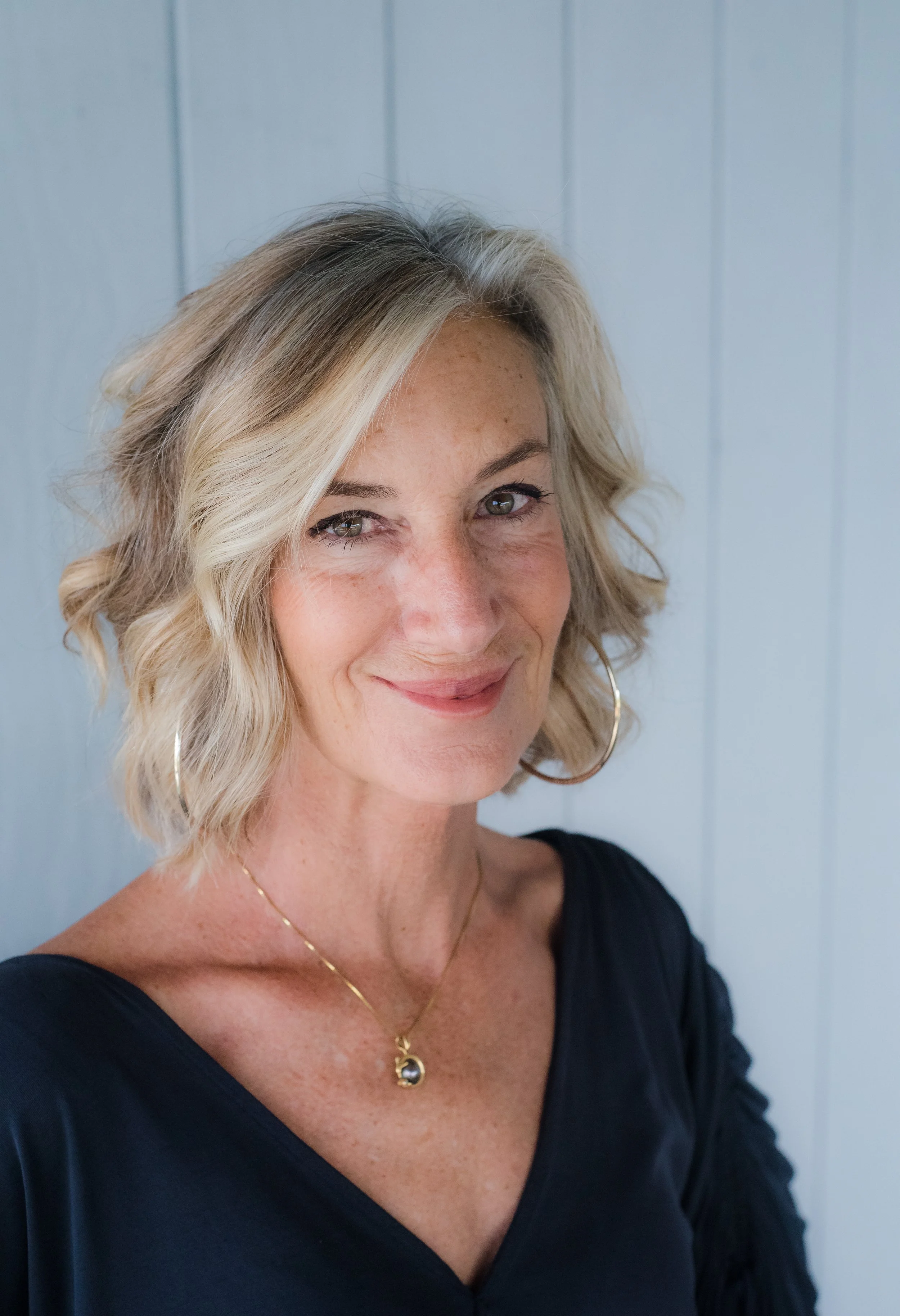 Sheila Gallien, female, hypnotherapist for anxiety near Kona, HI