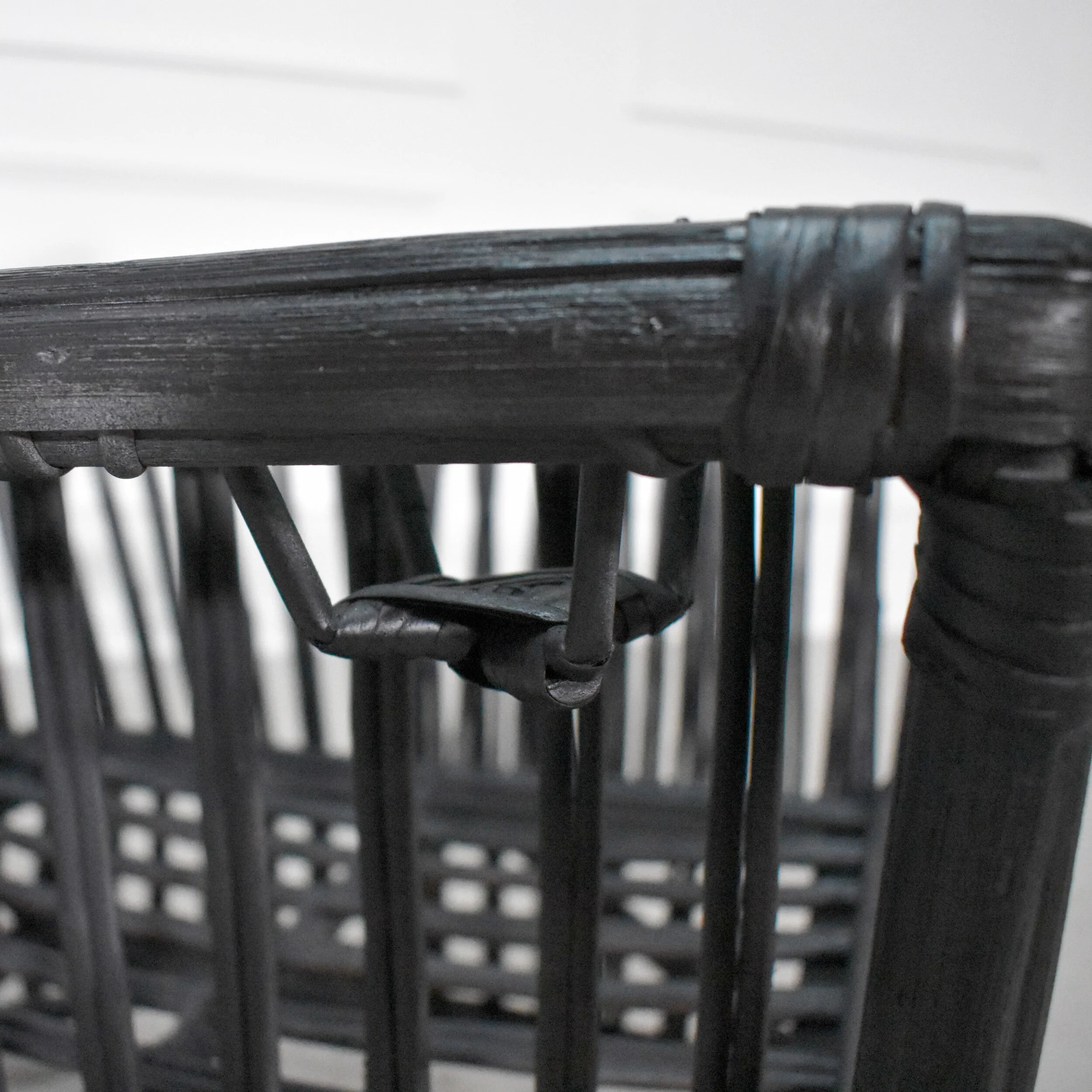 A4847CA9-6CAE-4A9B-8B56-62590DB9A338