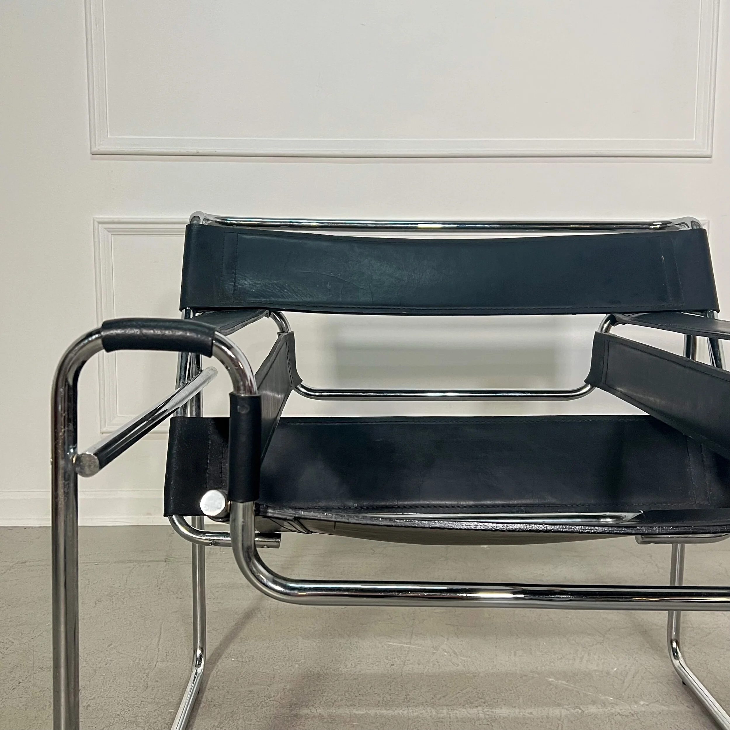 447B833B-ABAD-4F3A-A758-FC99940C7F2F