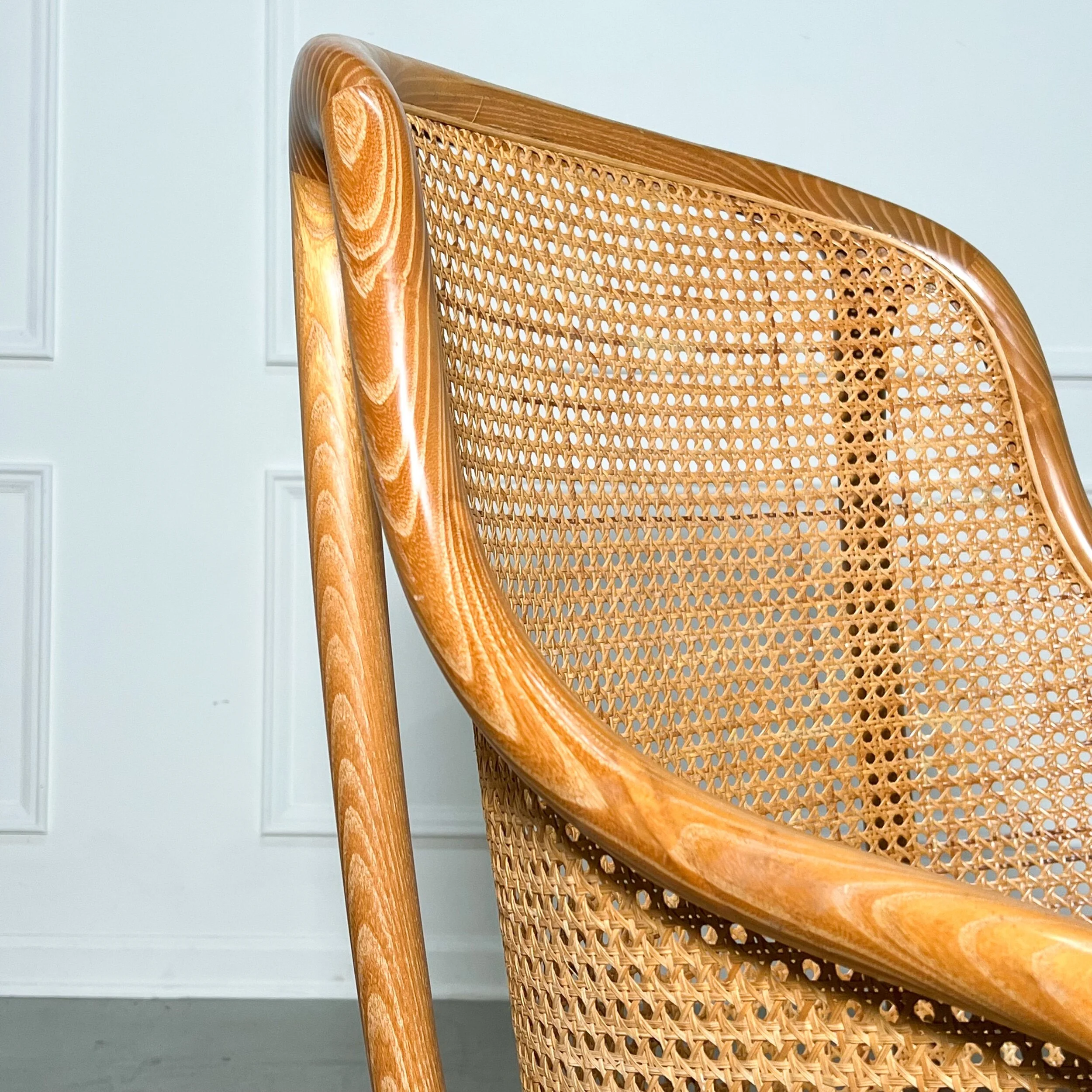 001B786E-2329-43C6-8C83-A693428EF4D2