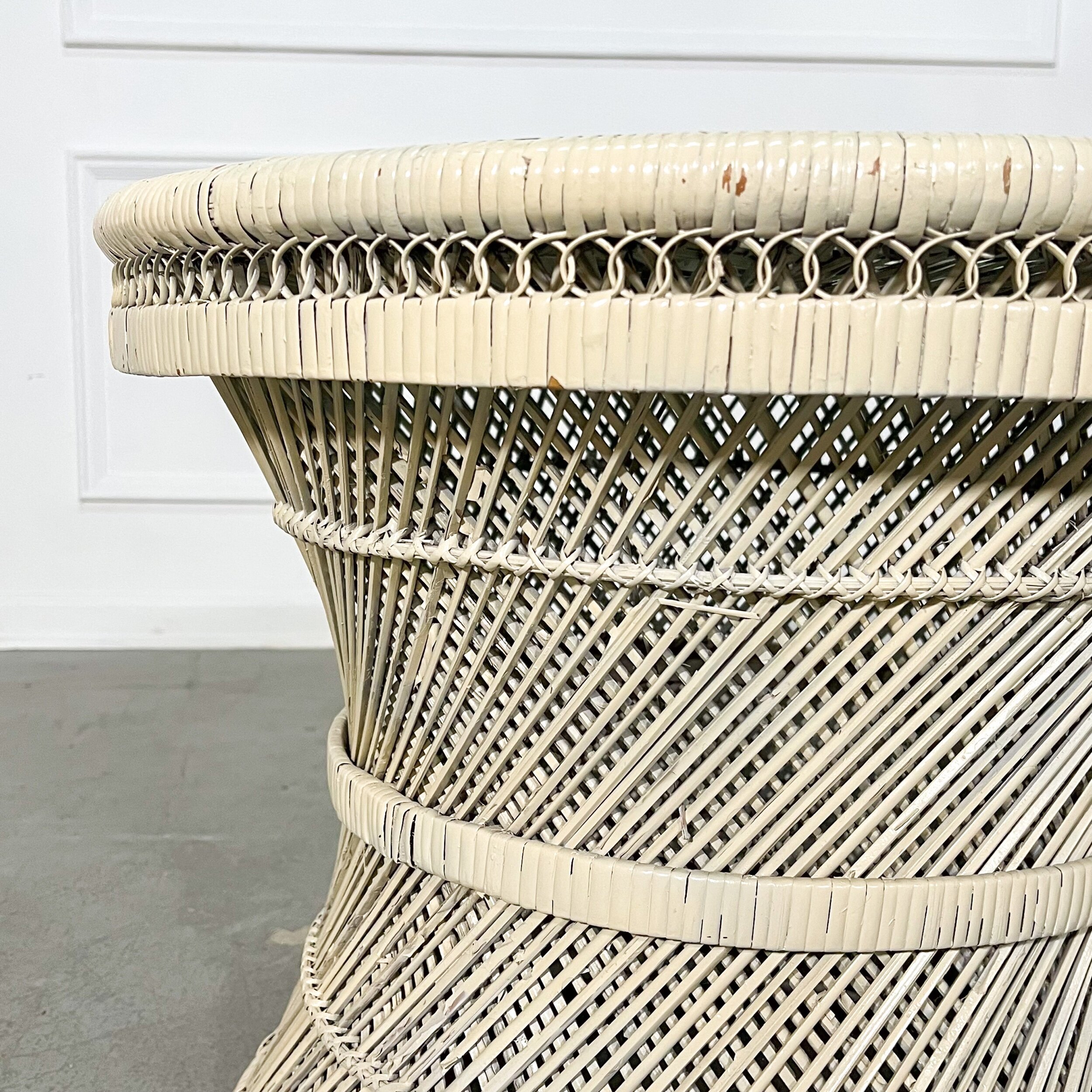 E2B57B48-92A8-478D-9CD0-98AD4ED9D760