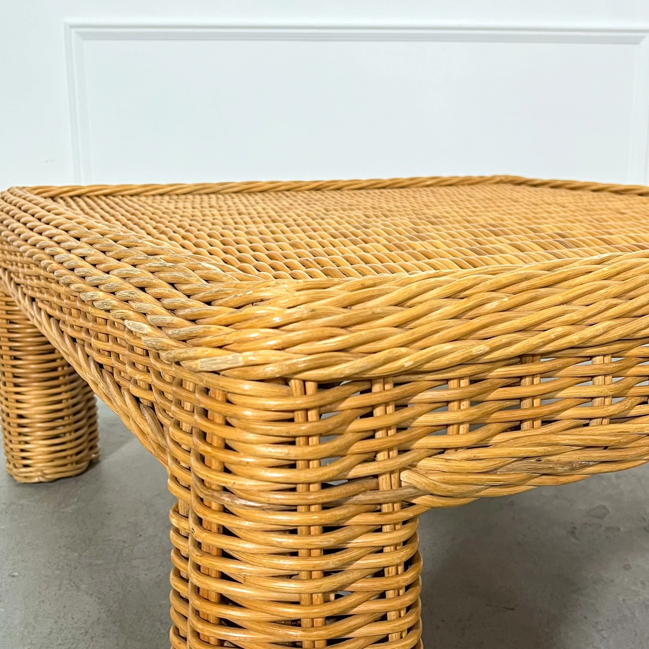 39F09E2A-F825-426A-8C90-D375D72AF811