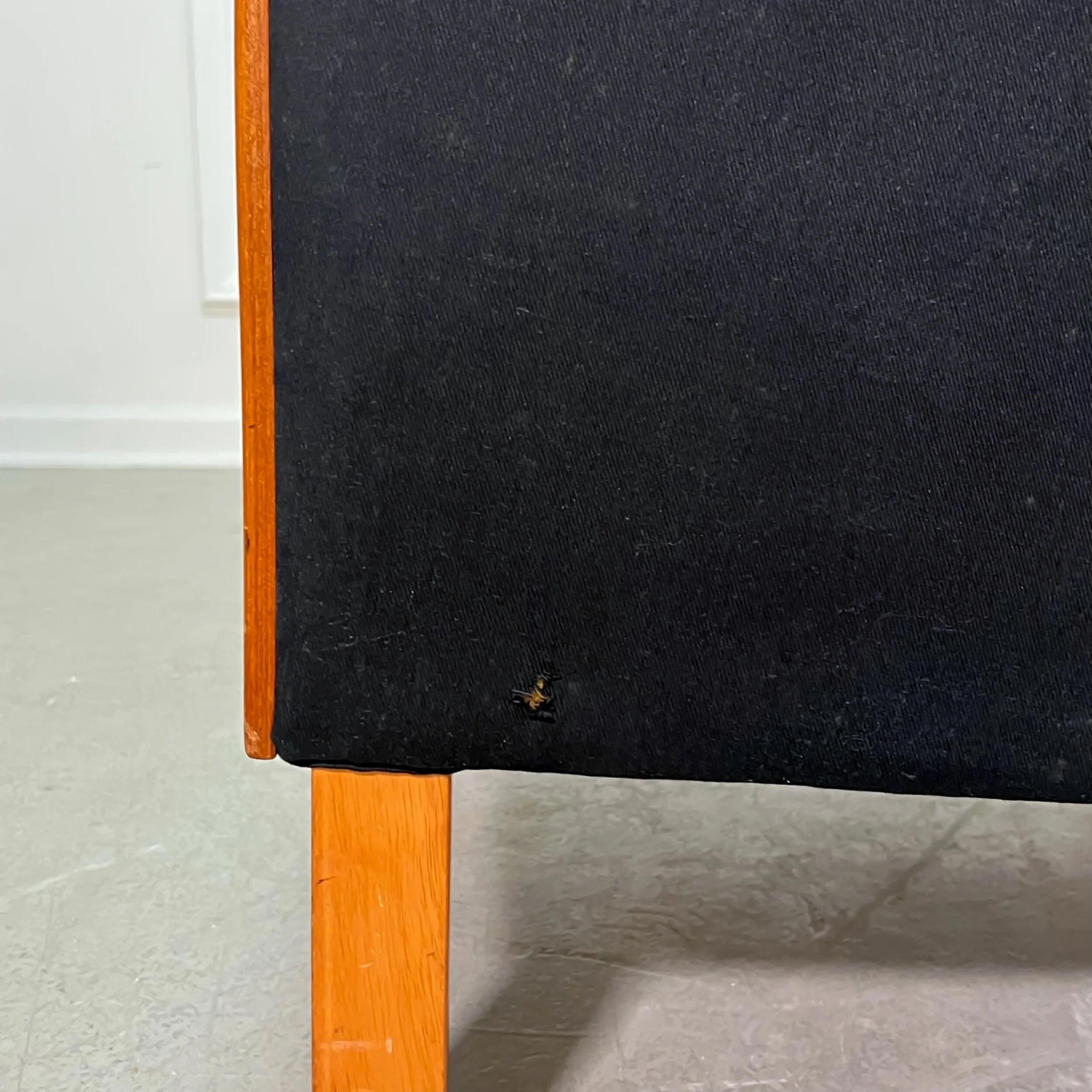 A042B0EC-EE39-4D54-96D5-1EF159A57A45