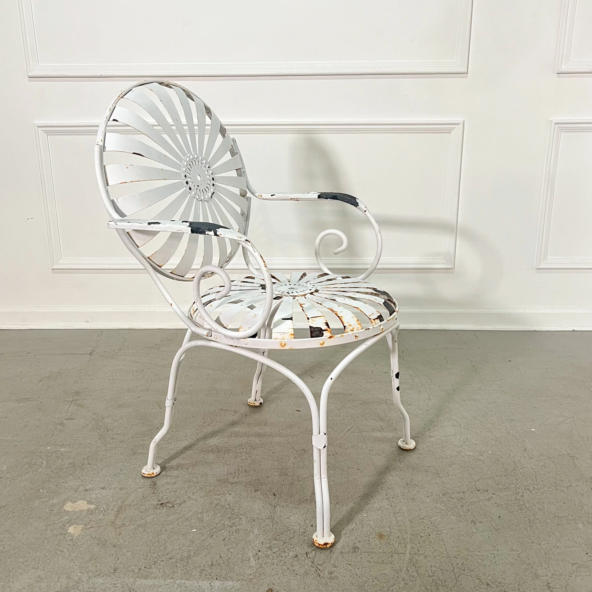 02AE4C93-FF41-4CCF-8E05-7F6ED55EE245