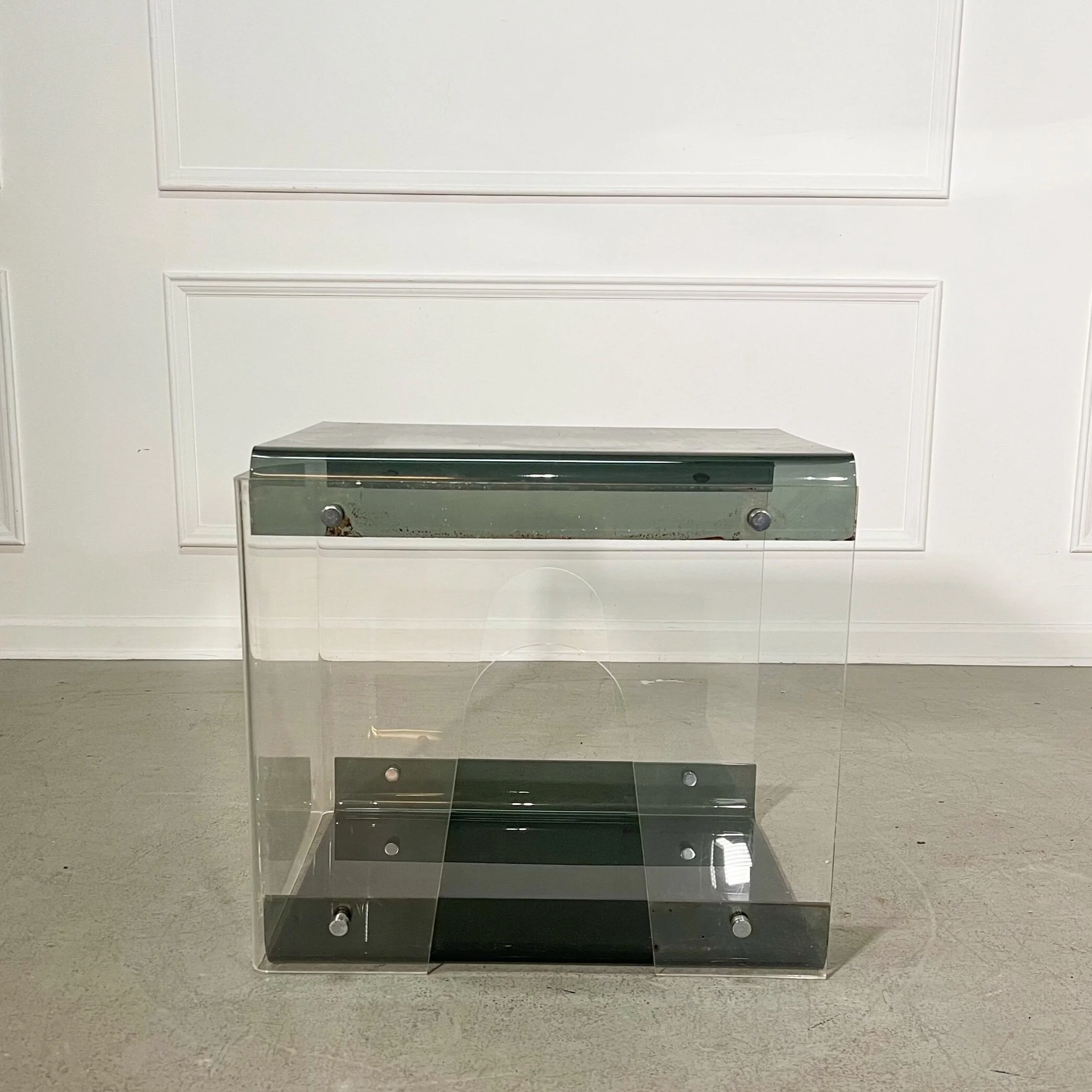 005DD3B6-A540-4F83-BA05-13F9E1AA8B8B