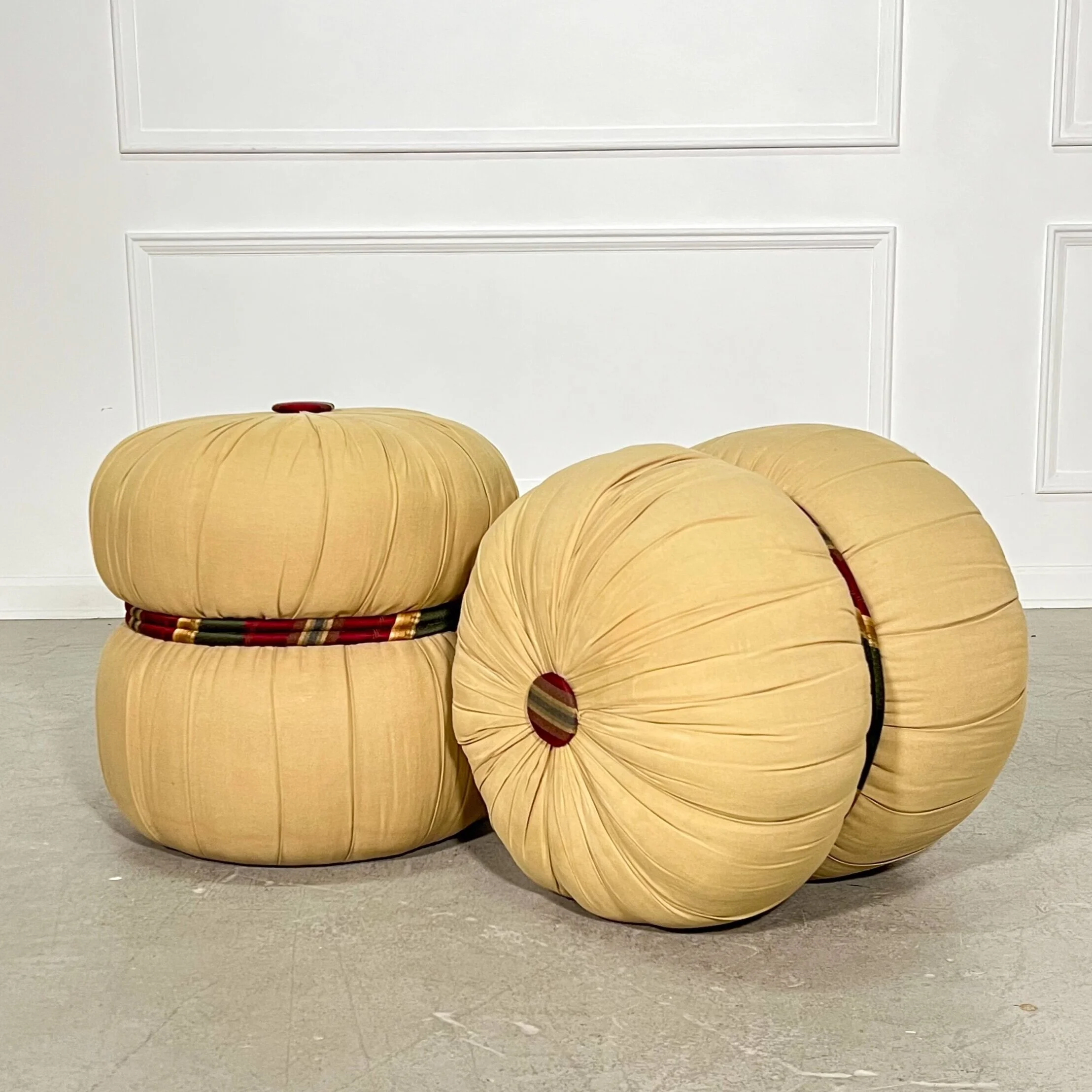 2AB63646-6AF5-4827-9B58-4A01A3E737F4