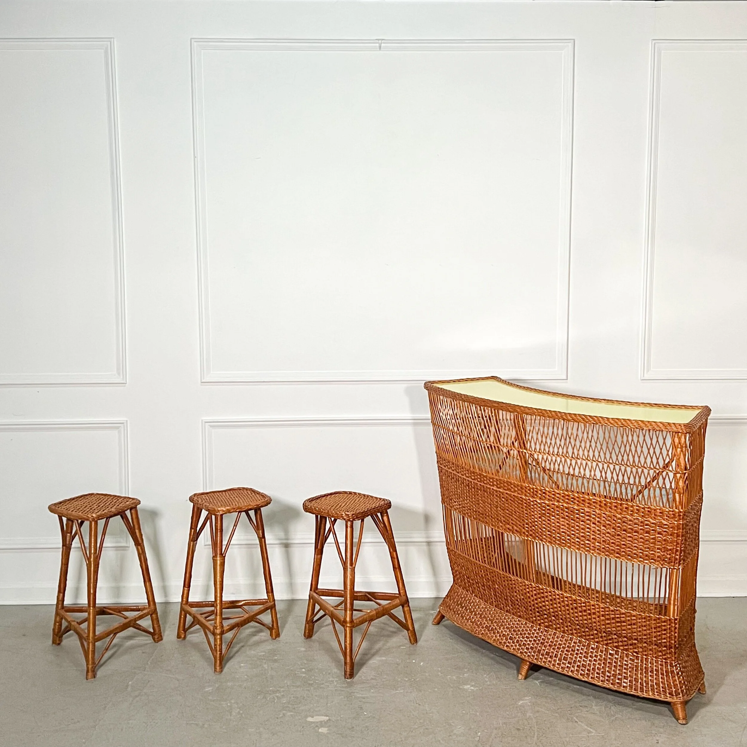 6C3FB223-3661-42BF-9D74-5B249BCEC1D4