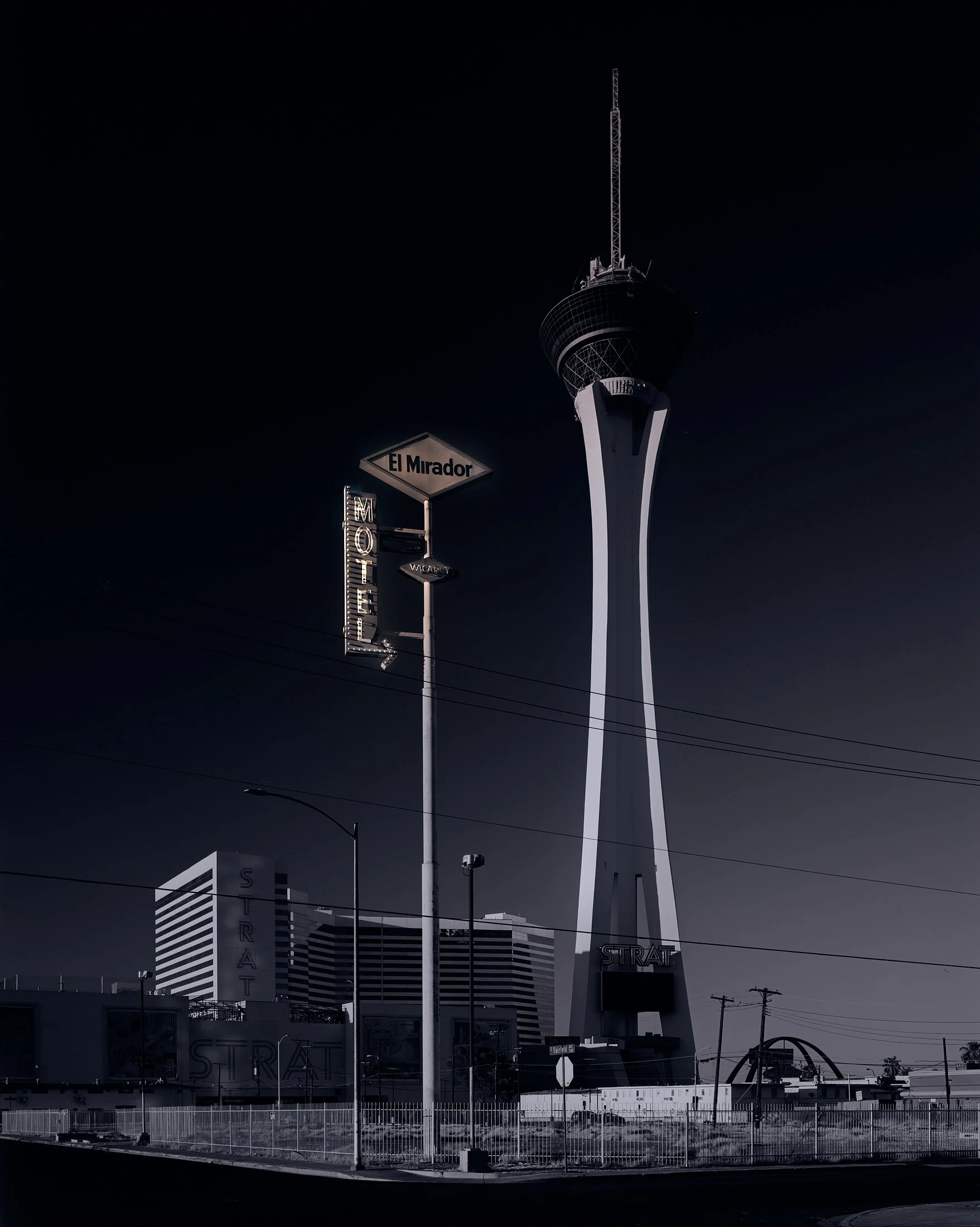 El Mirador-Naked City-2025