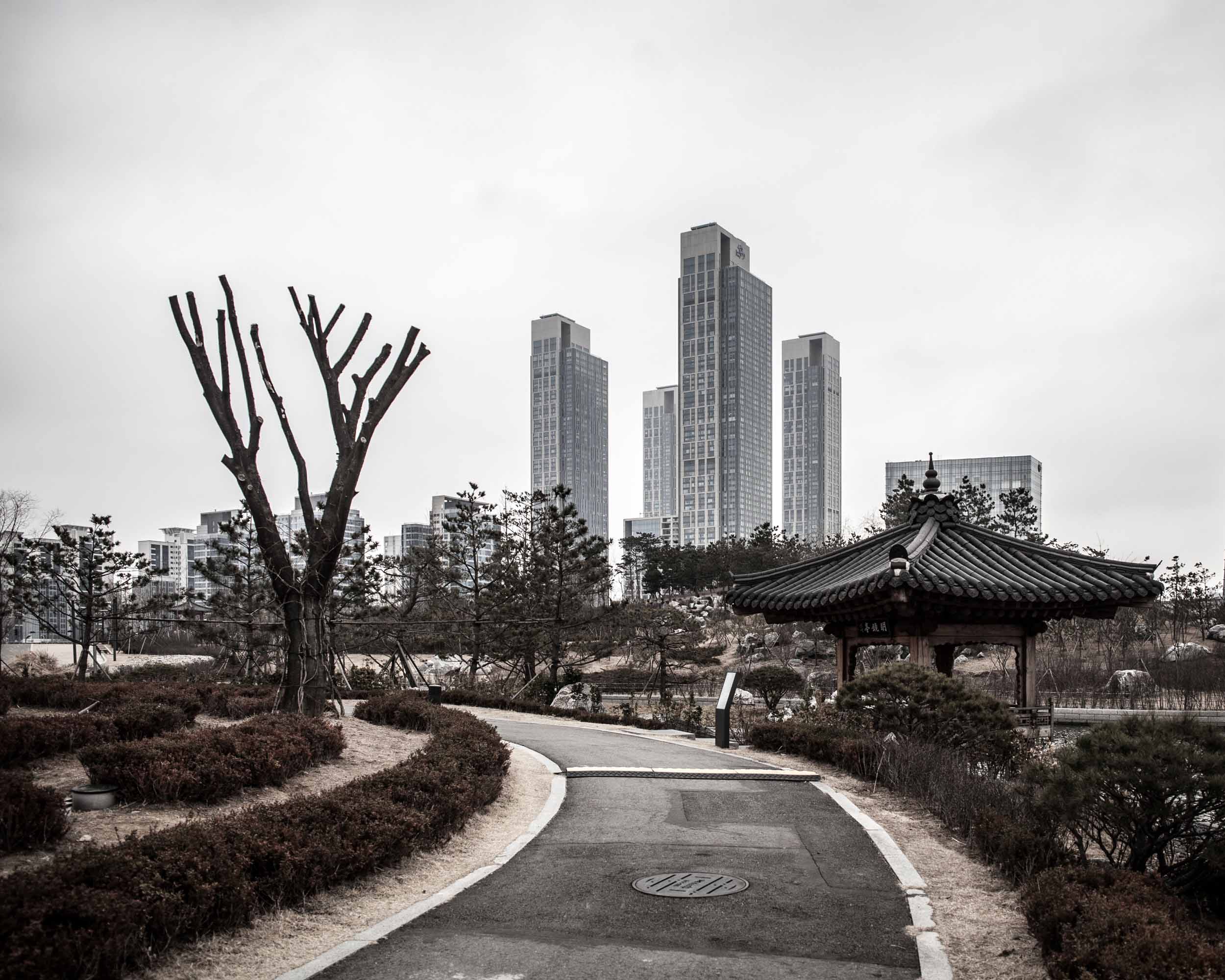 Songdo International Business District  (27).jpg