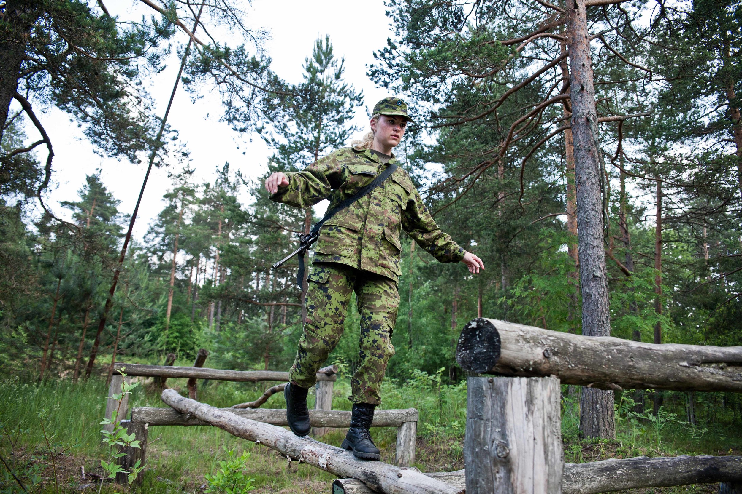 Estonia - Paramilitary Women 09.jpg