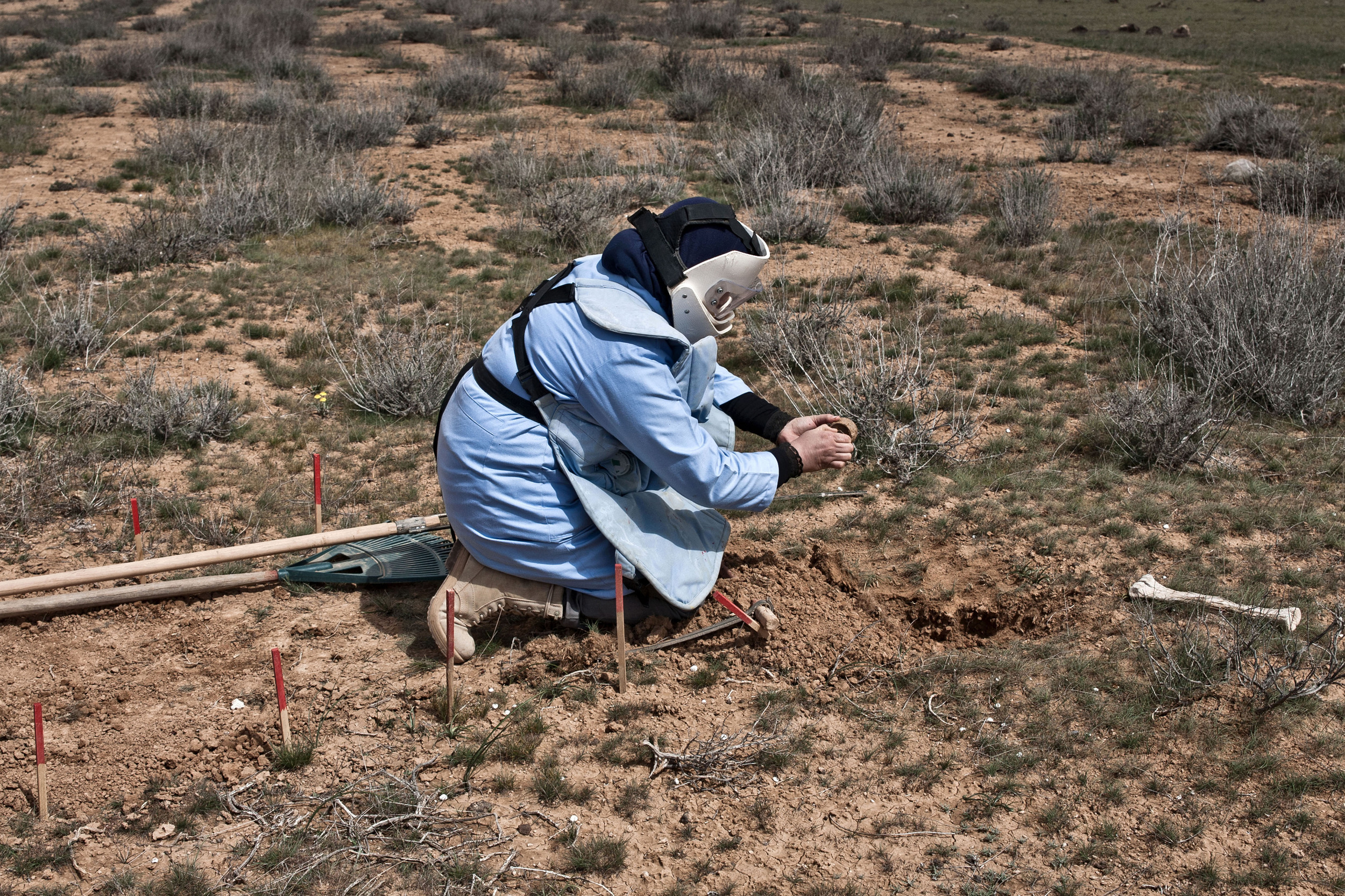 Jordan - The Female Demining Team 24.jpg