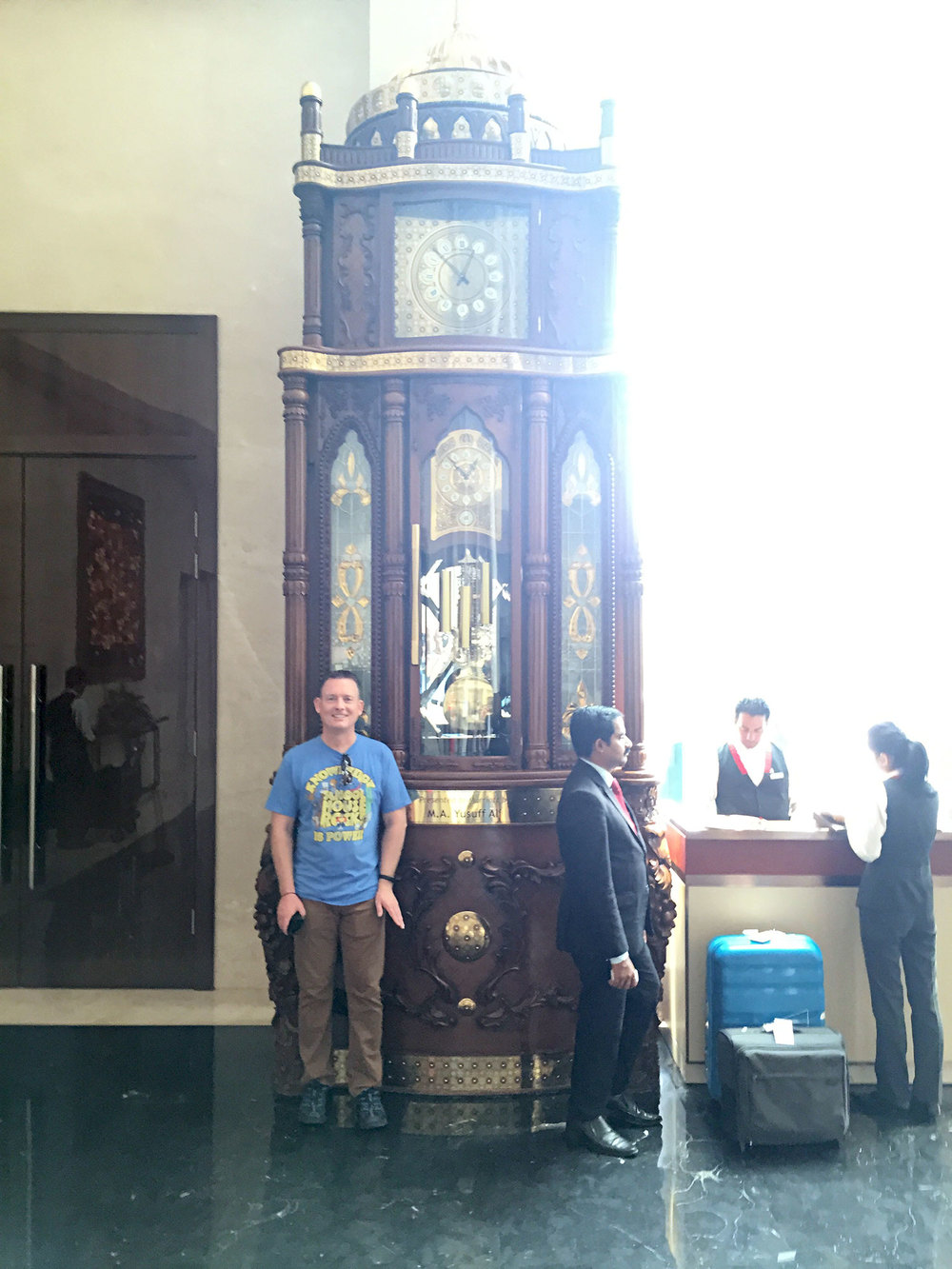Silly photo of me in front of the largest grandfather clock I've seen in the Kochi Marriott hotel lobby.