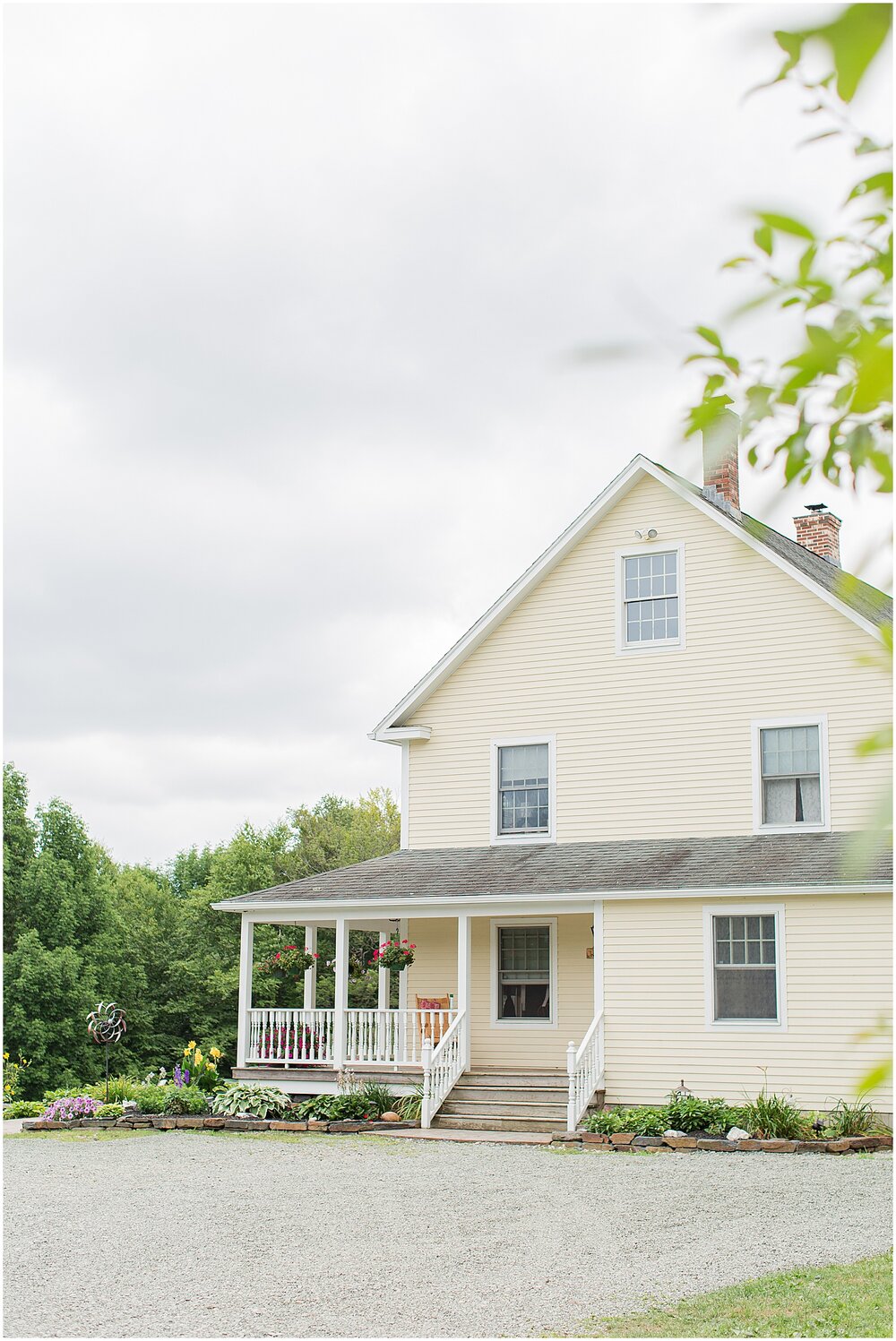 Guilford-Vermont-Backyard-Wedding_0196.jpg