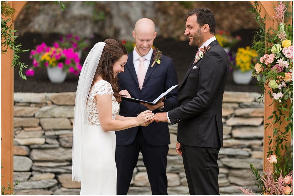 Guilford-Vermont-Backyard-Wedding_0270.jpg