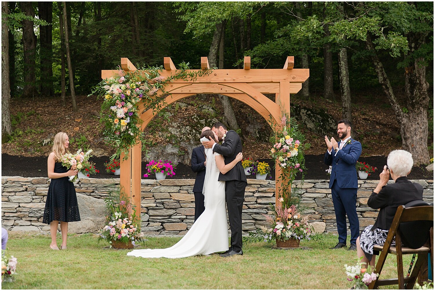 Guilford-Vermont-Backyard-Wedding_0273.jpg