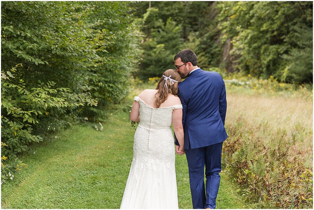 Lareau-Farm-Inn-Waitsfield-Vermont-Wedding_0569.jpg