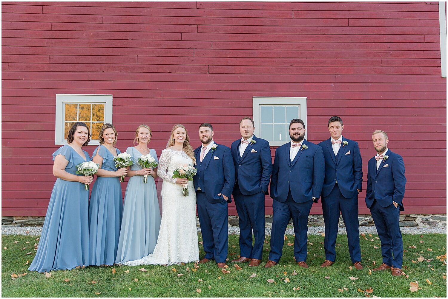 Round-Church-Mansfield-Barn-Vermont-Wedding-82.jpg