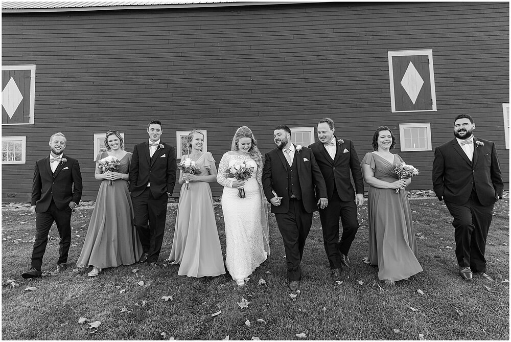 Round-Church-Mansfield-Barn-Vermont-Wedding-86.jpg