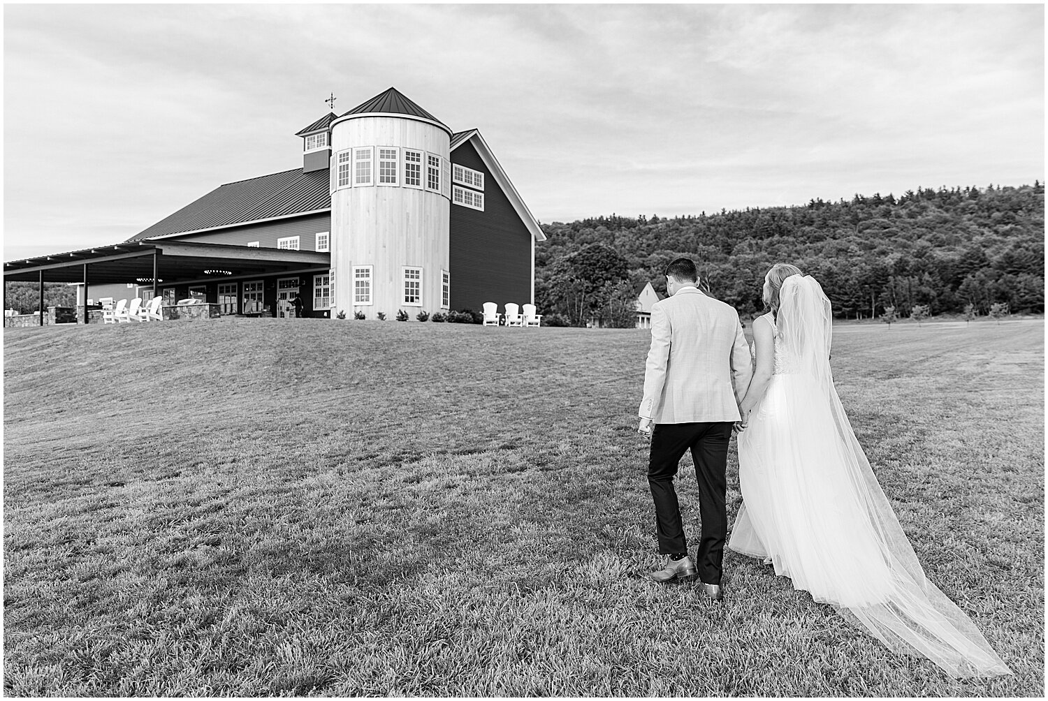 Alex-Adam-Maquam-Vineyard-Winery-Milton-Vermont-Wedding-Photographer-187.jpg