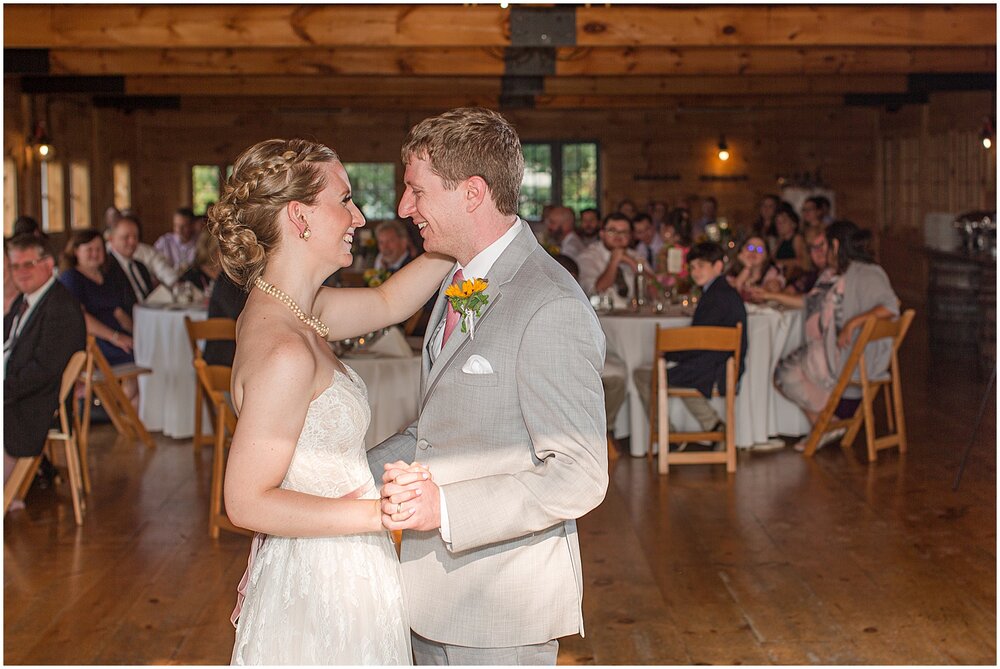 Courtney-Brian-Tourterelle-Vermont-Wedding-43.jpg