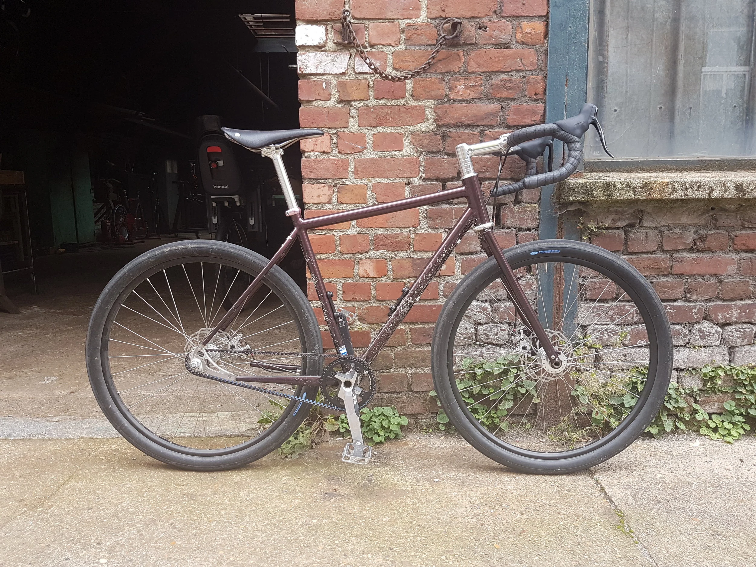 All rounder en mono vitesse de Sebastian made in Roubaix