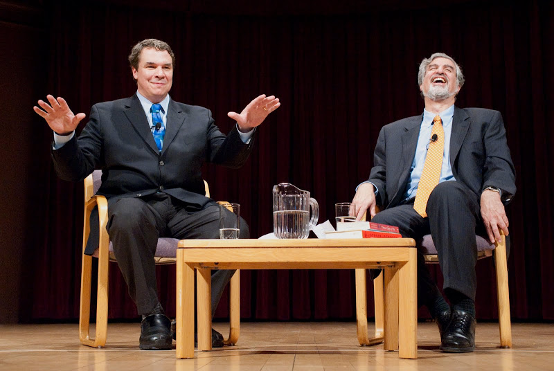 Greg Mortenson with interviewer Richard Kurin