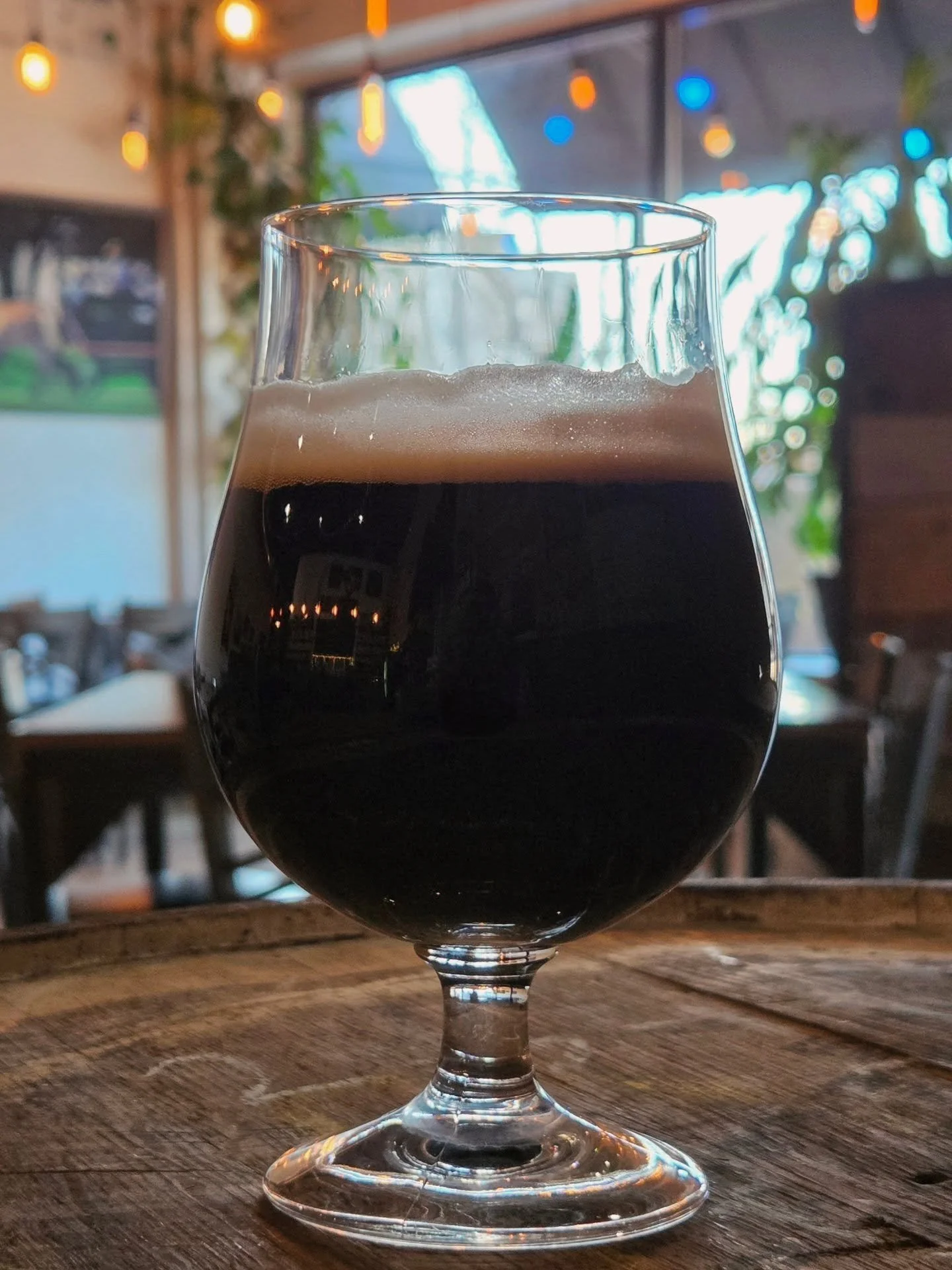 New on tap:
Midnight Razz
Rum Barrel Aged Imperial tart Raspberry Porter 10%
This will be served in the pub only as it is a small batch.
Enjoy friends!