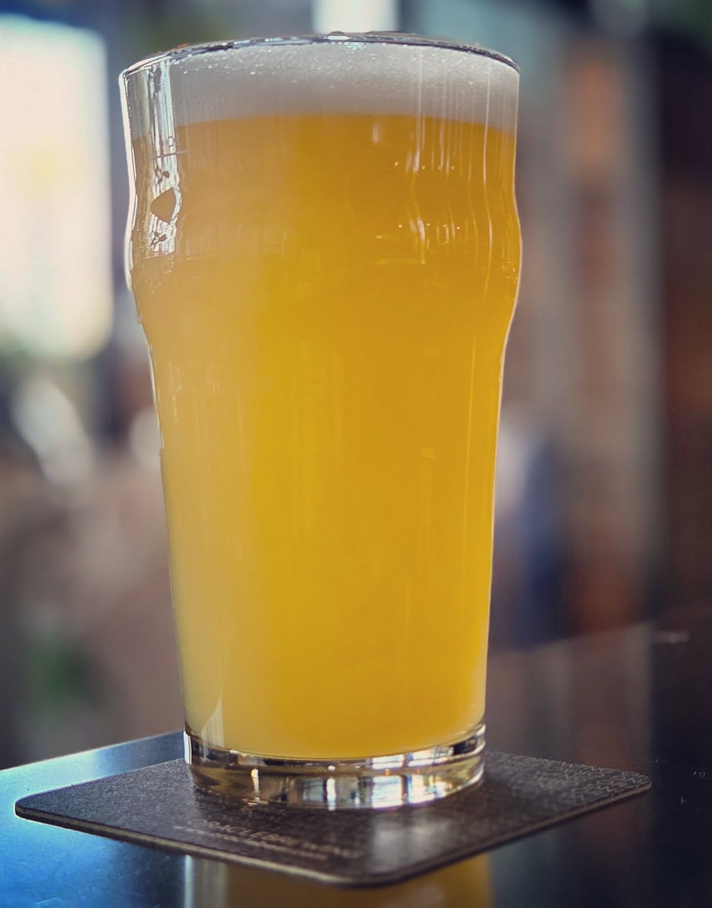 The only thing cold in here is the beer. ❄️🍺
Come in out of the cold and let us warm you up with some good vibes and even better brews.