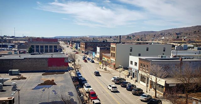 Finally feeling like spring in Lincoln Park here in Duluth. What a crazy lovely city we have. Cheers from a warming Minnesota all!