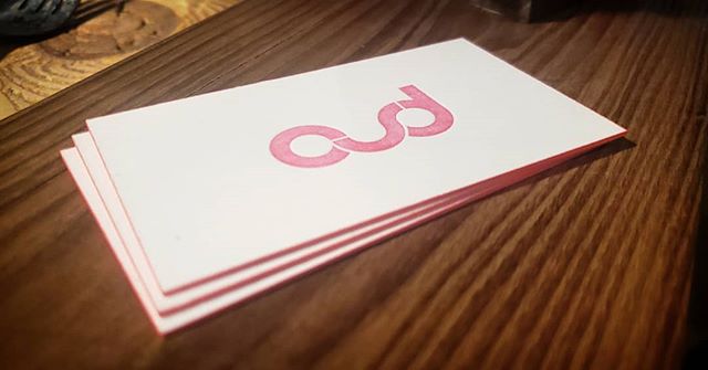 Not sure how I let these slip past the grams... Some dope hot pink business cards for @cnnrsqrs Design. Fluorescent hot pink printing and edges with some really crisp dense black on back.
Dear friends, let's only print in fluoro inks. Also edge pain