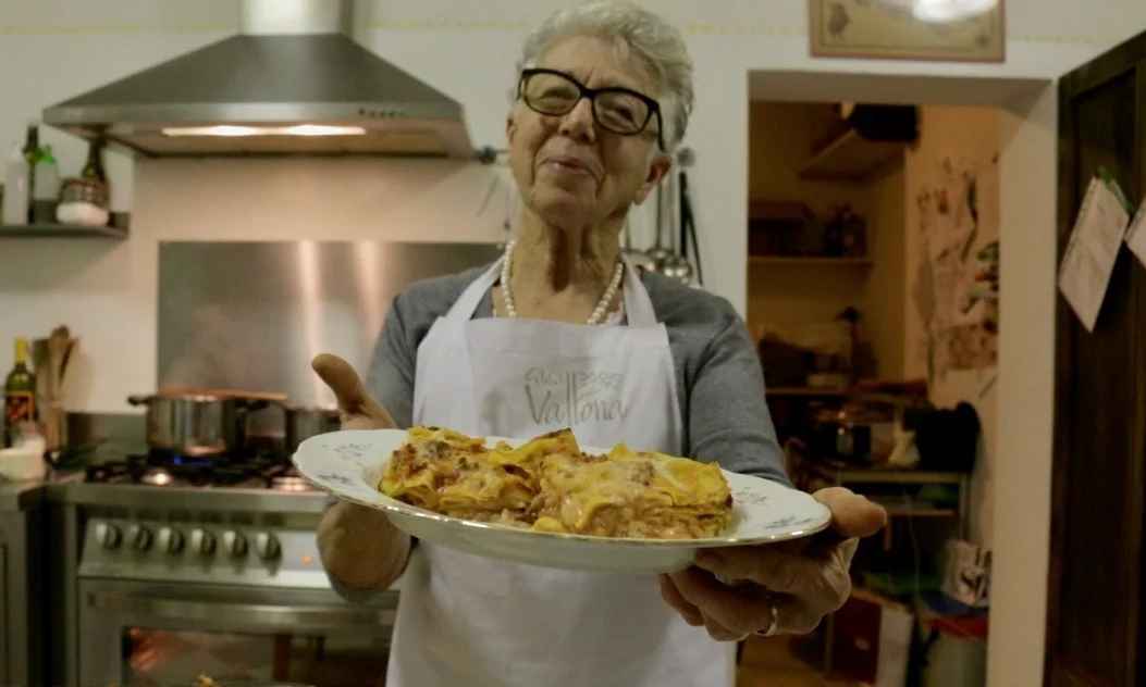 How to make classic lasagna from Bologna — Pasta Grannies