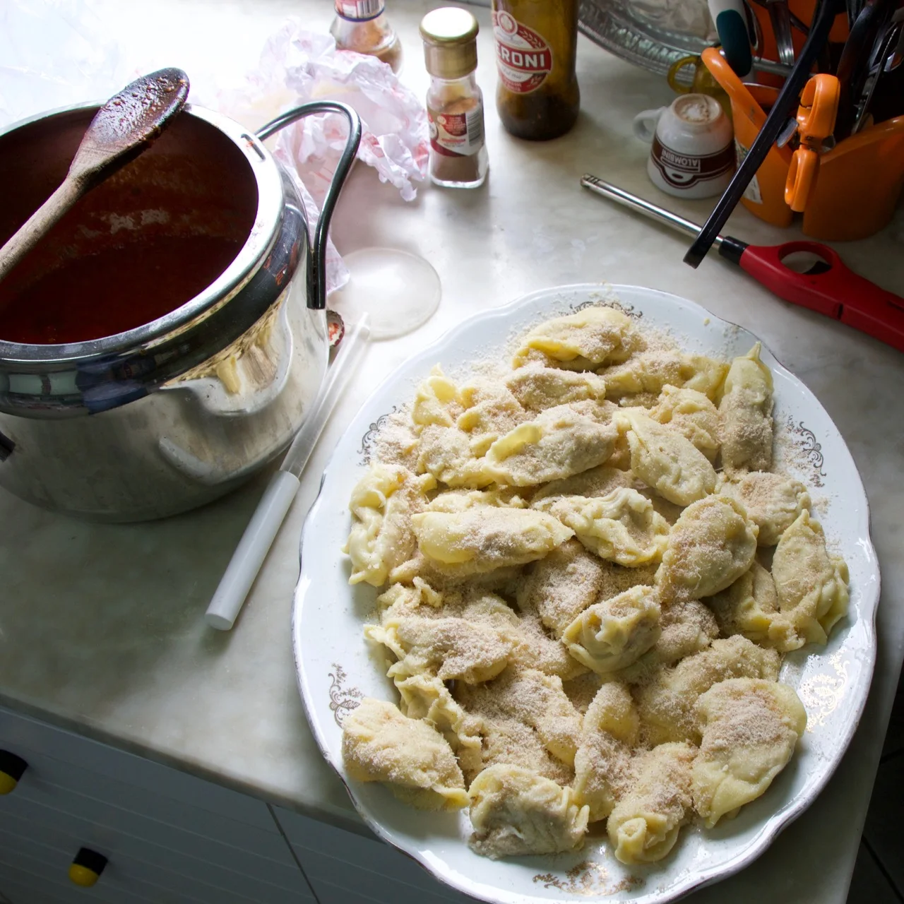 How to make ravioli 'incaciati' — Pasta Grannies